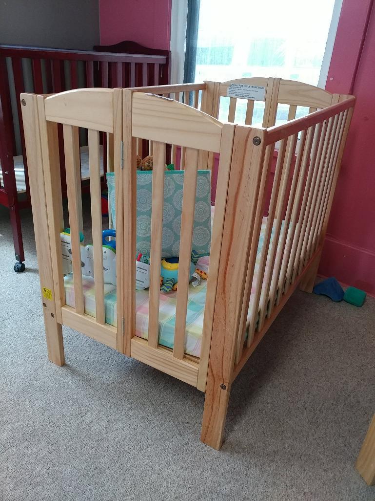 Folding Wooden Crib w/ 1 Mattress