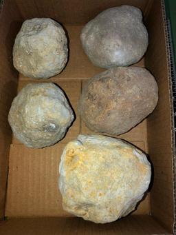 5 Large Geodes