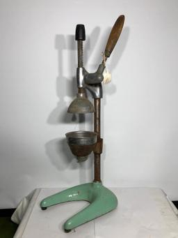 Early Cast Iron and Enamel Juicer Model 302