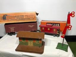 Lionel Trains Train Cars, Crossing Arm and Building