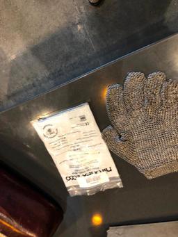 Lot of 4 Niroflex 2000 Metal Mesh Gloves - S, M, L, XL