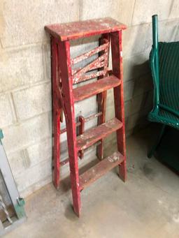 4ft Step Ladder, Plastic Deck Box w/ Contents of Sporting Equipment