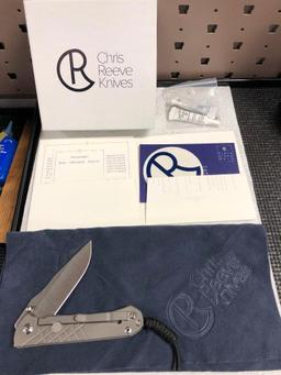 Chris Reeve Knives Umnumzaan Plain Drop Point UMN-1000 Folding Knife