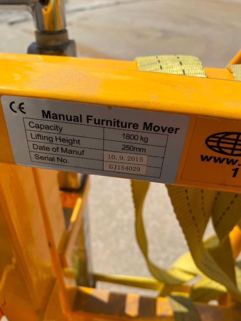 Global Manual Furniture Mover, Capacity 1800 kg, Lifting Height 250mm, 1 Ton Hyd. Jack, Pair