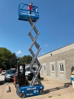 Genie Scissor Lift Model: GS-1930, Mfg. Jan. 2015, Hours: 143.2