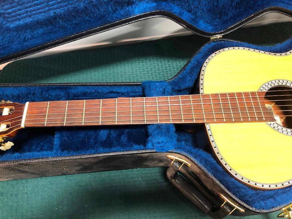 Giannini Guitar, AWN 300 Classical 1973 Handmade Brazil High End in Lay Work