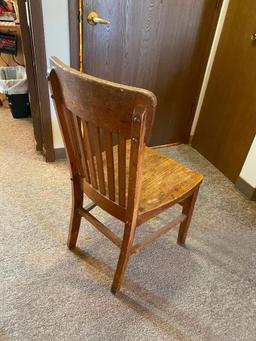 Antique Mission Style Oak Chair