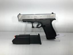 Glock G48 FXD 9mm w/ Factory Case & 2 Magazines SN: BLGD557