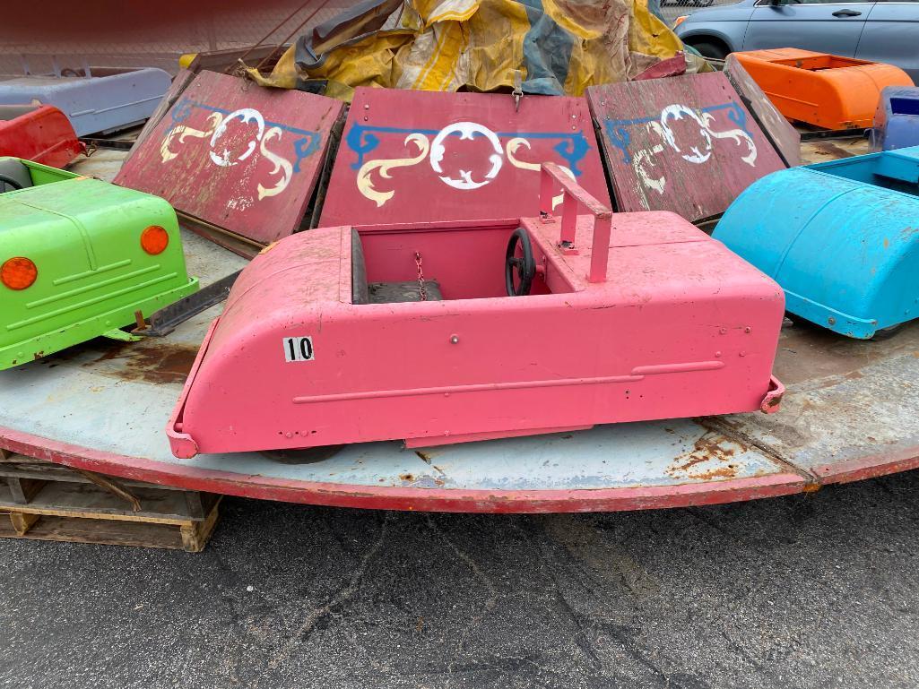 1950's Era Kiddie Carnival Ride, Complete with Ten Pressed Steel 1940's Looking Multi-Colored Cars