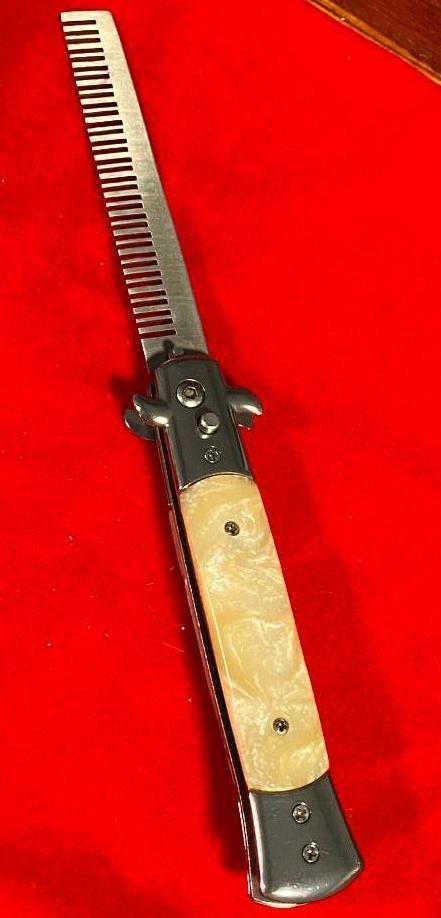 Auto-Open Switchblade Comb - Great Strong Action, Works Great