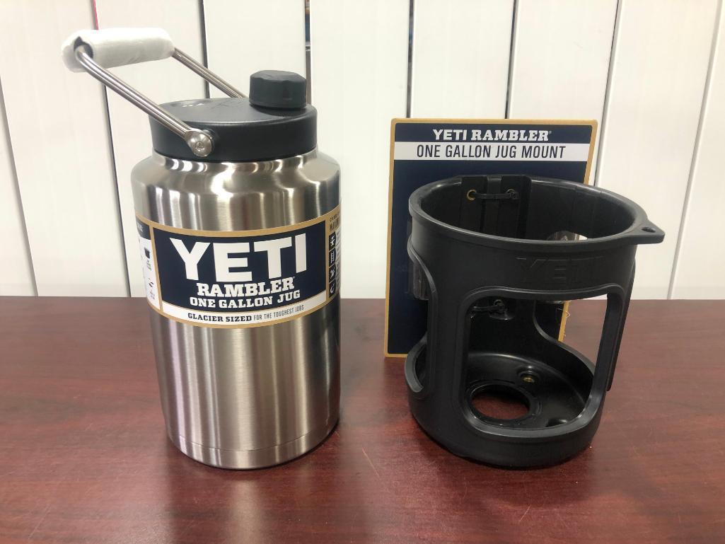 YETI One Gallon Jug w/YETI One Gallon Jug Mount