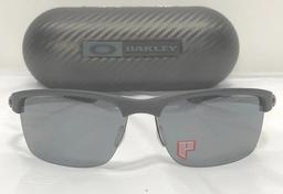 Oakley Carbon Blade Sunglasses Polarized Glasses, Black OO9174-03