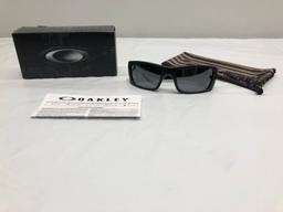 Oakley Fuel Cell Sunglasses Frame Matte Black, Lens Black Iridium New in Box