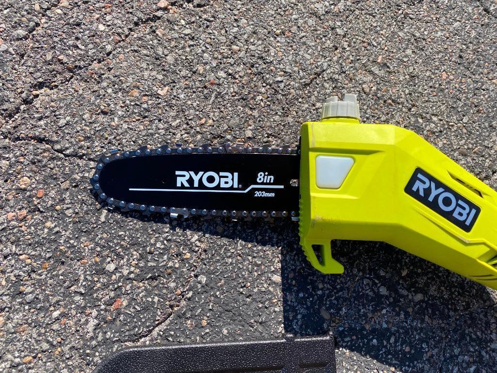 Ryobi Cordless 40 V RY 40050 Cordless Pole Saw Attachment H