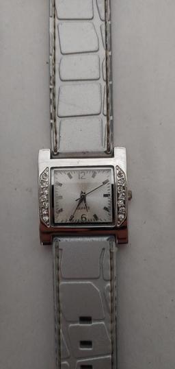 10 Women's dress watches untested