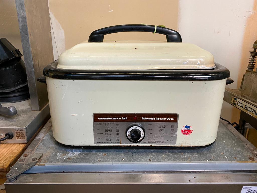Hamilton Beach Automatic Roaster Oven w/ Lid and Cord