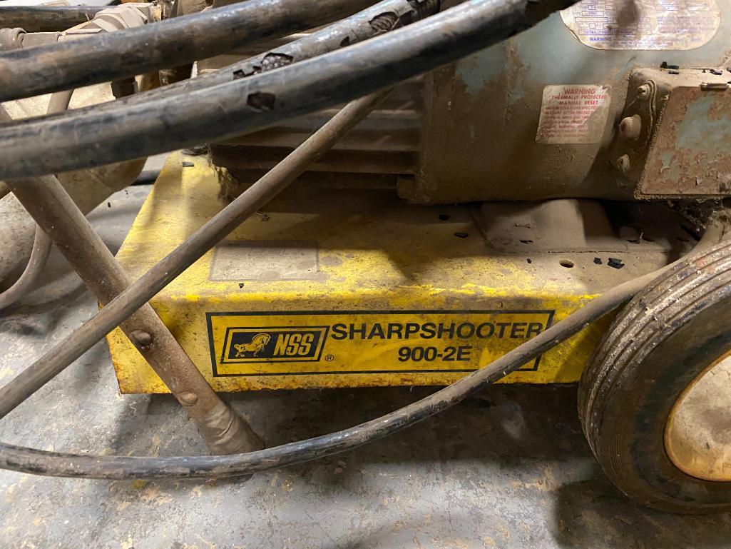 Head's Power Washer, NSS Sharpshooter 900-2E Pressure Washer