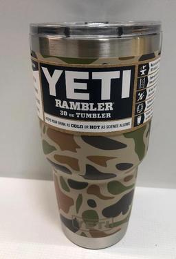 3 Items: YETI Rambler 30ozTumbler Camo, YETI Rambler Lid 30oz Tumbler