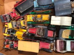 Cowland- Cowland Plastic Vintage Cars