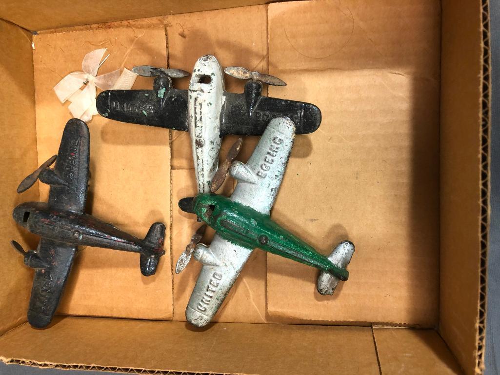 3 Cast Iron Bocing United Prop Planes