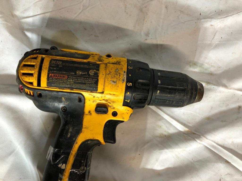 8 DeWalt Drills with no Batteries