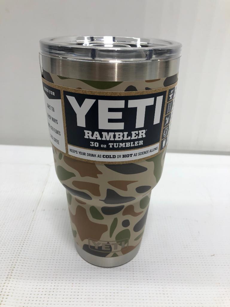 Yeti Rambler Camo 30oz Tumbler