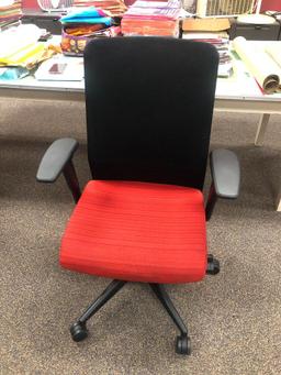 ALLSTEEL Scout Universal Mesh Back Task Chair, Very High Quality, Black & Red, Fixed Arms