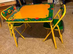 Children's Table and 2 Chairs w/ Dry Erase Homemade Easel