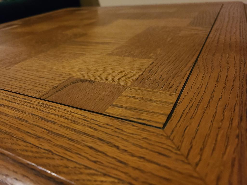 Wooden End Table w/ Under Shelf 28in x 20in