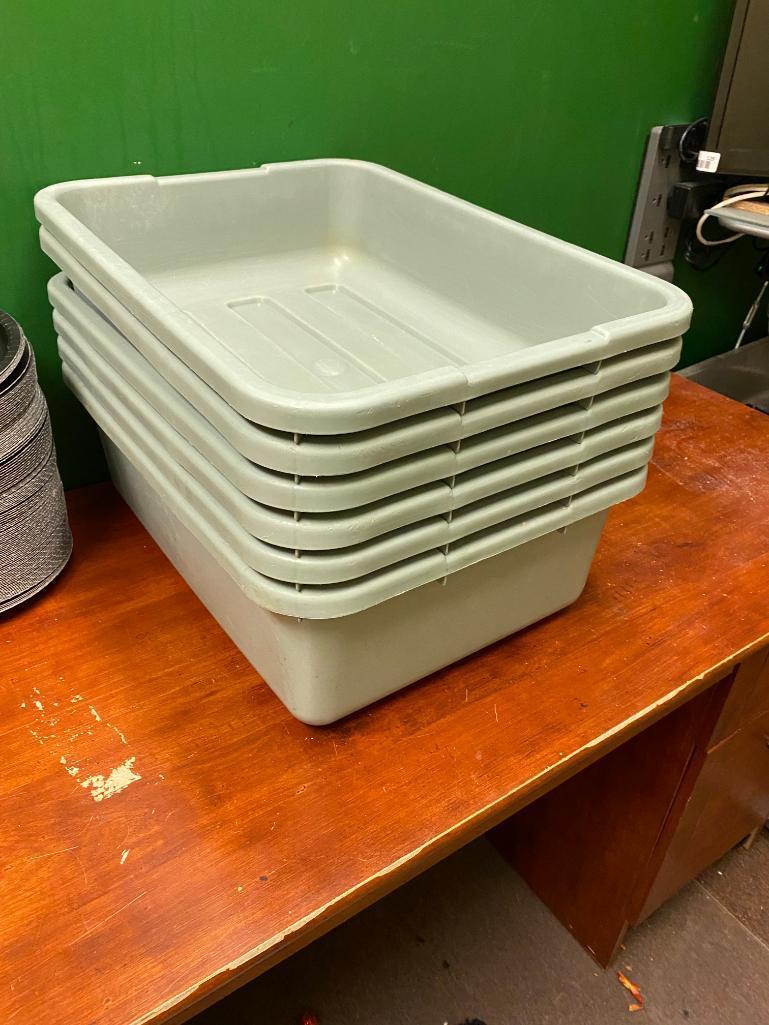 Bus Tubs, Office Supplies