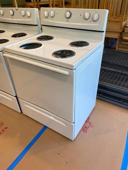 Whirlpool Electric Range / Oven, White, 30in Wide, 24in Deep, 36in to Burners, 47in Tall in Back