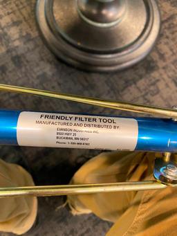 Friendly Filter Tool (Evanson Ind) Part No. ST 2000 SN: 502109, 20in x 6in w/ 48in Blue Handle