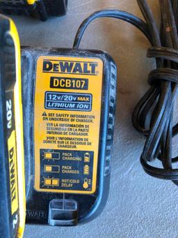 DeWalt DCN21PL Cordless Plastic Collated Framing Nailer w/ Charger, Battery