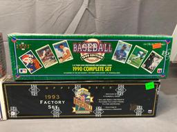 (4) Upper Deck Wax Packs - 1990, 1991, 1992 & 1993 The Collector's Choice 3D Team Logo Holograms &