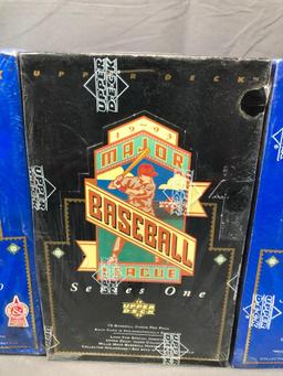 (4) 1993 Upper Deck wax packs - Major League Baseball Series Two - Factory Sealed