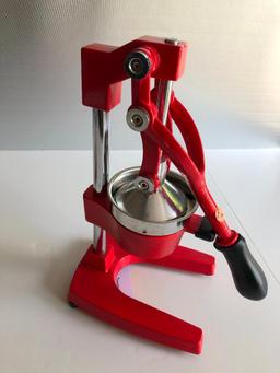 Apple Pealer and Alpine Cusine Heavy Manual Juicer