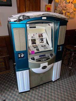 FAMOUS BROTHERS LOUNGE JUKE BOX W/ CDs