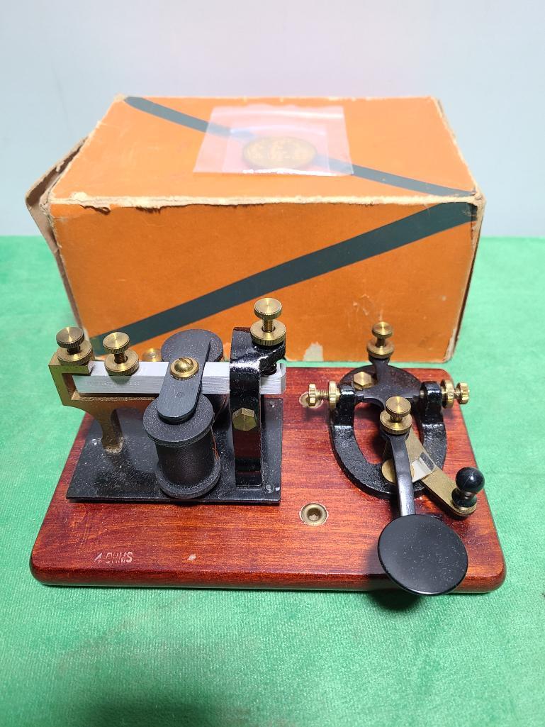 Vintage Signal Electric Telegraph Instrument Key Type M-II0 w/ Original Box