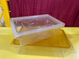 Lot of 2 Cambro Half Size 1/2 Size Food Containers w/ Lids