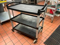 Cambro HD NSF Utility Cart, 3 Shelves - 34in H 32in x 21in