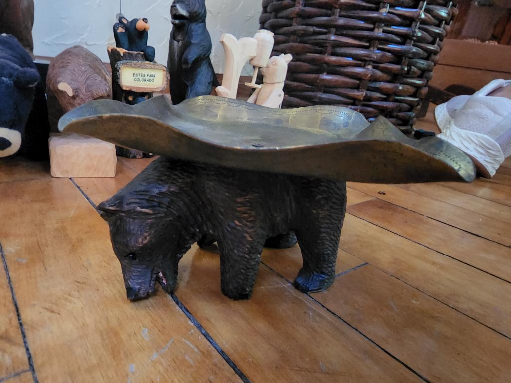 Bear Themed Home Decorative Items, Figurines, Lamp