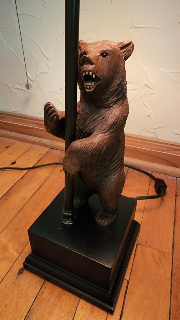 Bear Themed Home Decorative Items, Figurines, Lamp