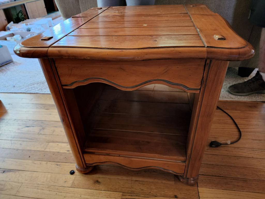 Vintage Wood Side Table / Cabinet w/ Hidden Compartment