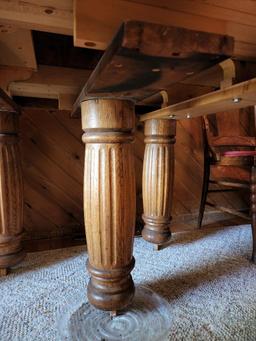 Antique Oak Table w/ 8 Leaves