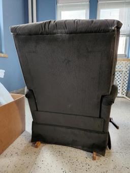 La-Z-Boy Recliner in Grey