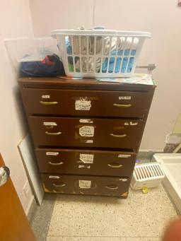 4-Drawer Wooden Dresser