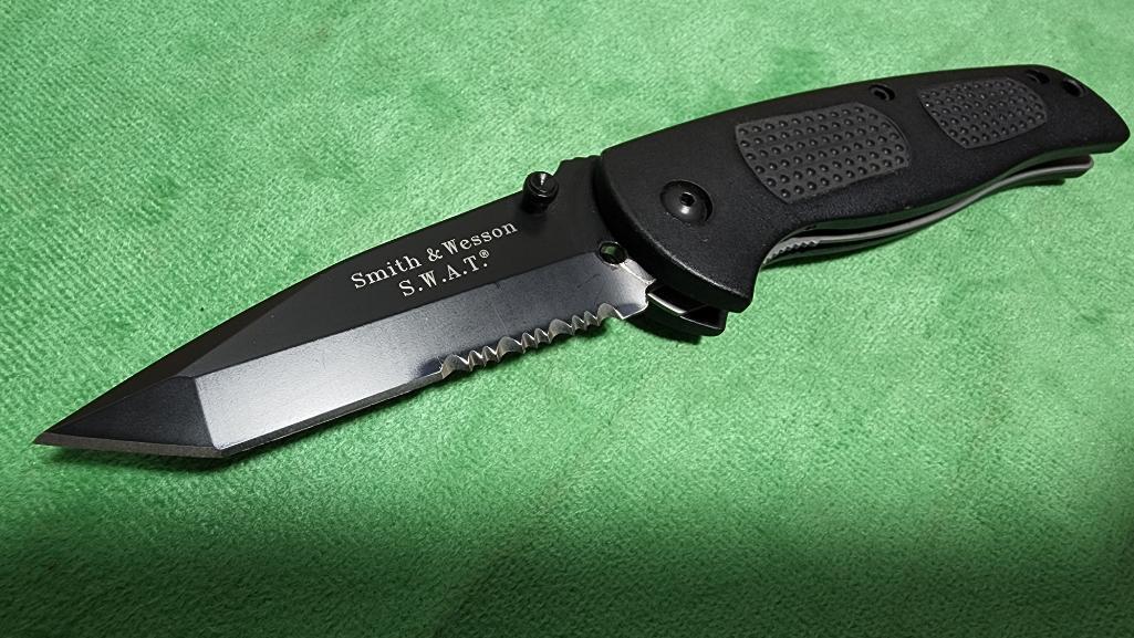 Smith & Wesson Automatic Folding Knife R.O.C. 440