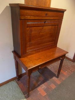 Antique Oak Pigeon Holed Desk w/ Key, Dovetailed Drawer, VG Cond.