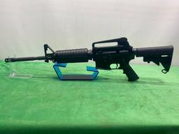 Colt Law Enforcement 5.56mm Rifle SN: LE019789 Excellent, Soft case
