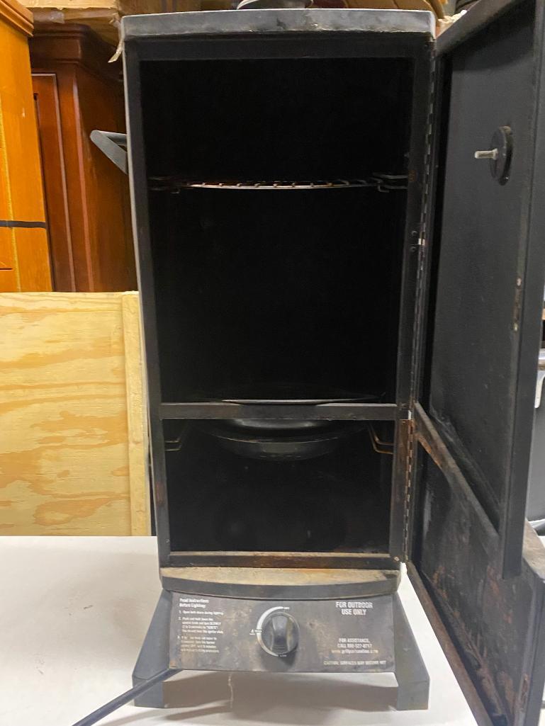 Brinkman 12,000 BTU Propane Smoker